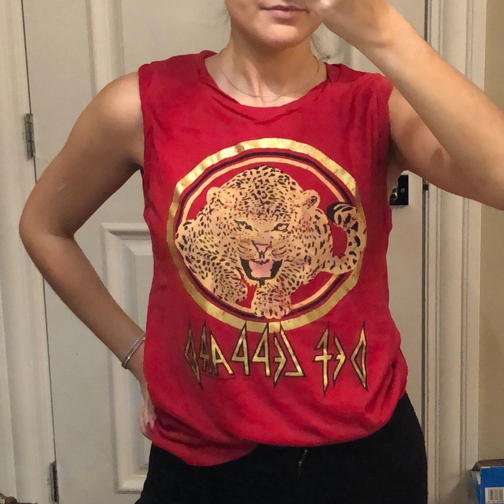 CHASER muscle tee